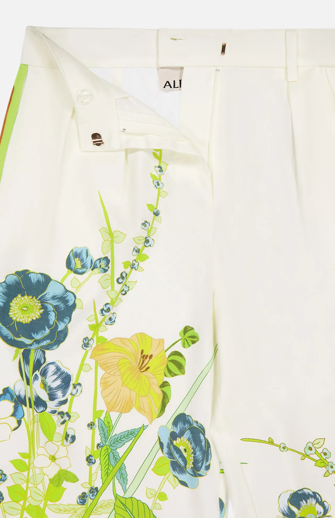 Constance Pant