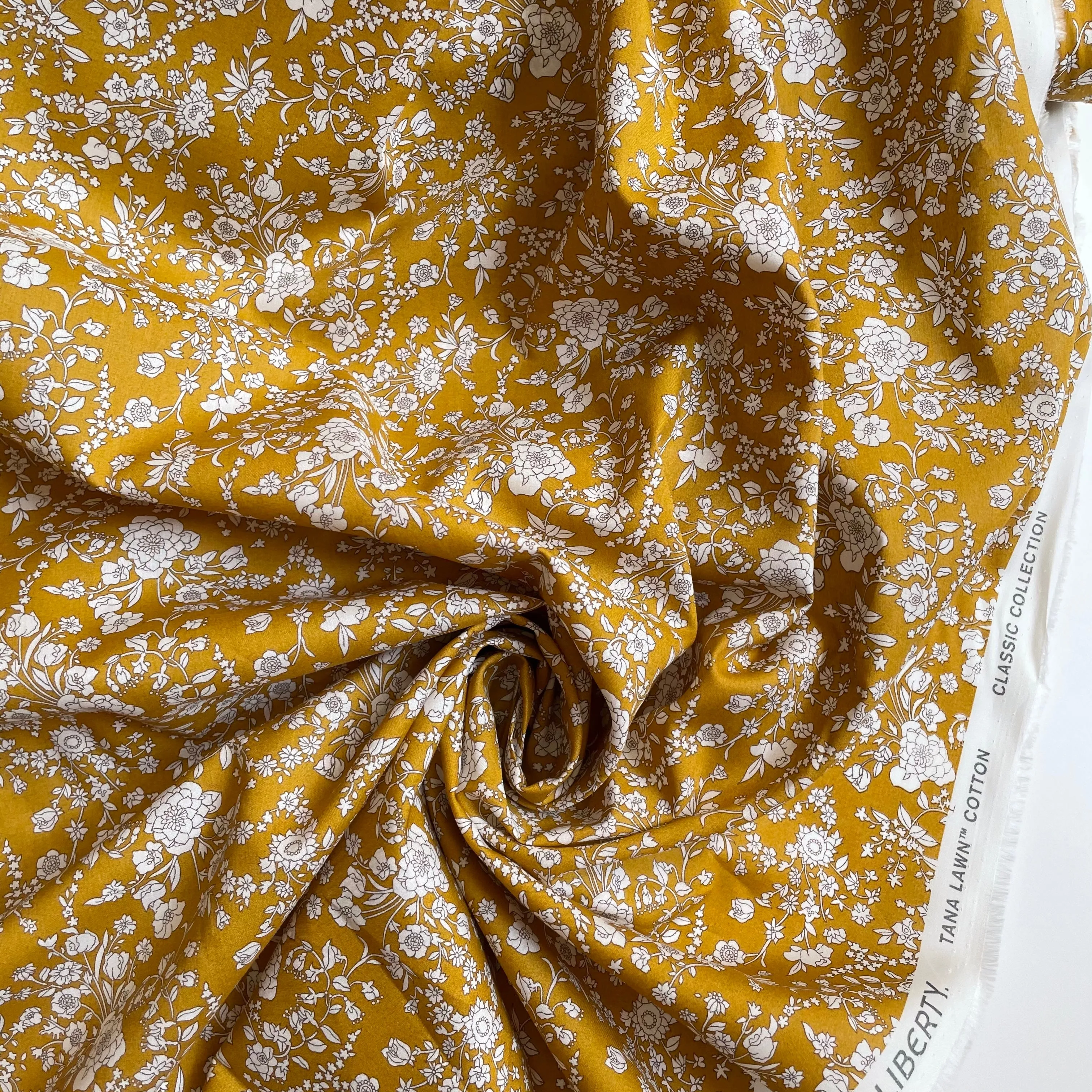 Liberty of London Tana Lawn - Summer Blooms B