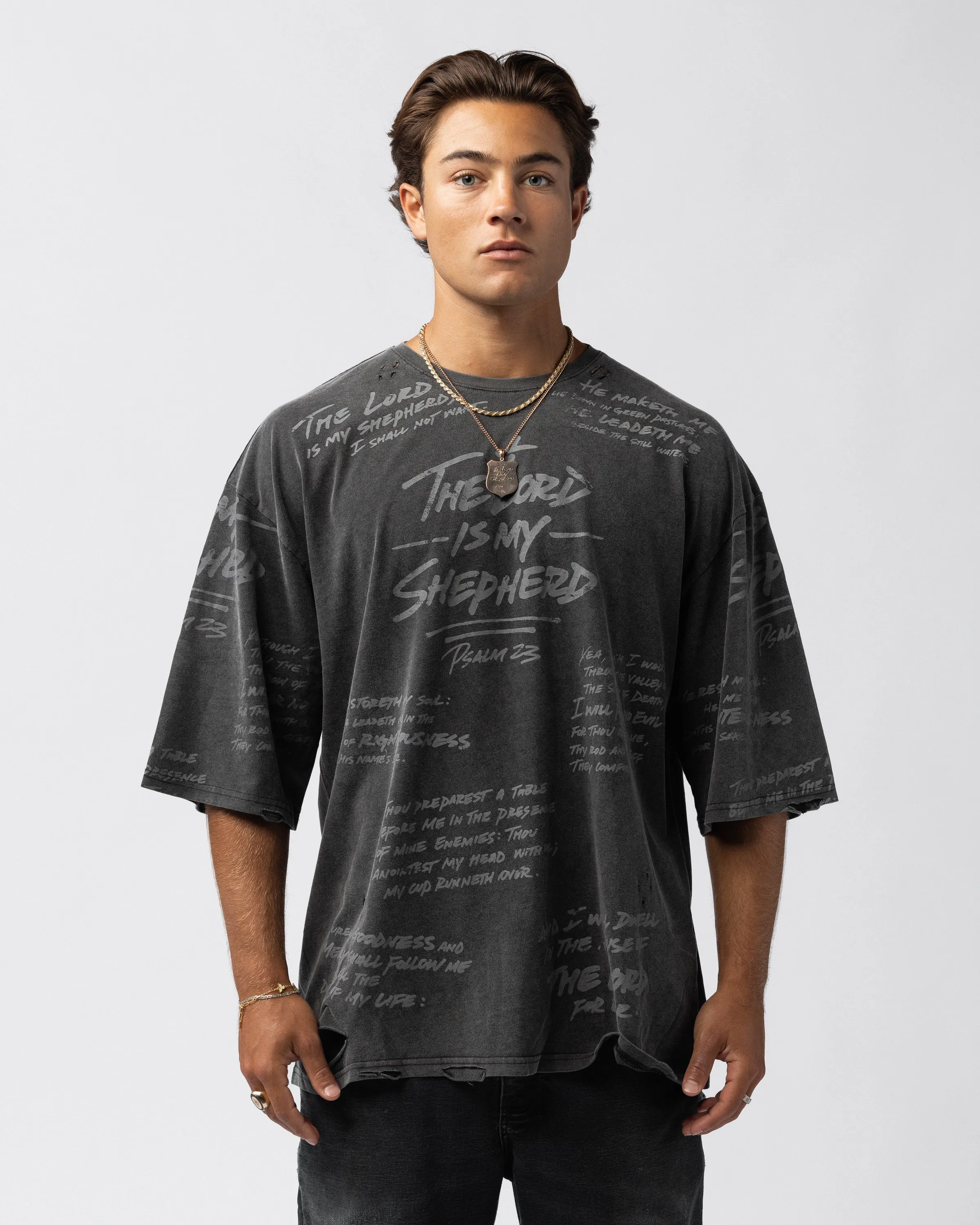 Psalm 23 Distressed Oversized Tee - Black