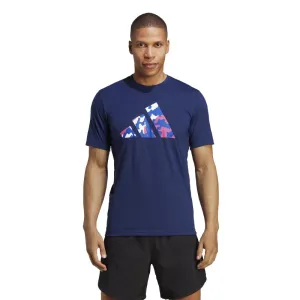 Train Essentials Seasonal Logo Training T-shirts