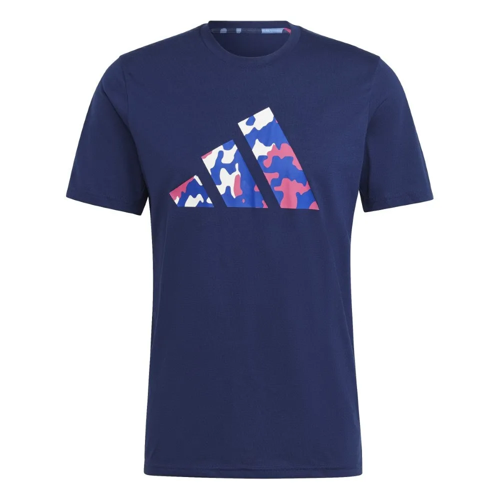 Train Essentials Seasonal Logo Training T-shirts