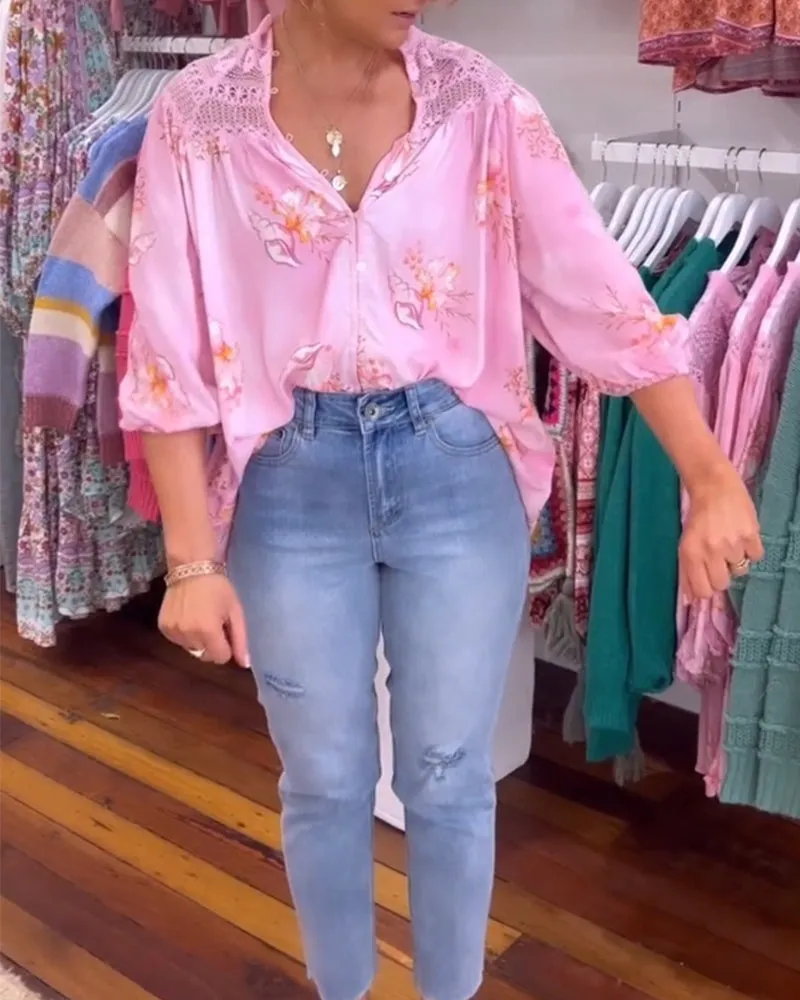 V-neck soft printed shirt